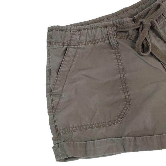 JCP Paperbag Shorts Size 10 - Picture 2 of 9